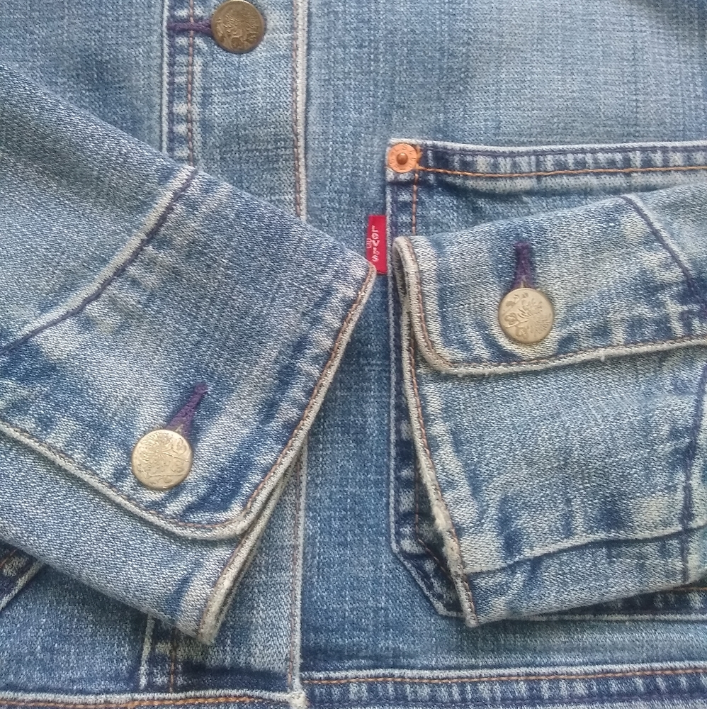 Levi's Denim Boxy Utility Jacket Patch Pockets - image 5